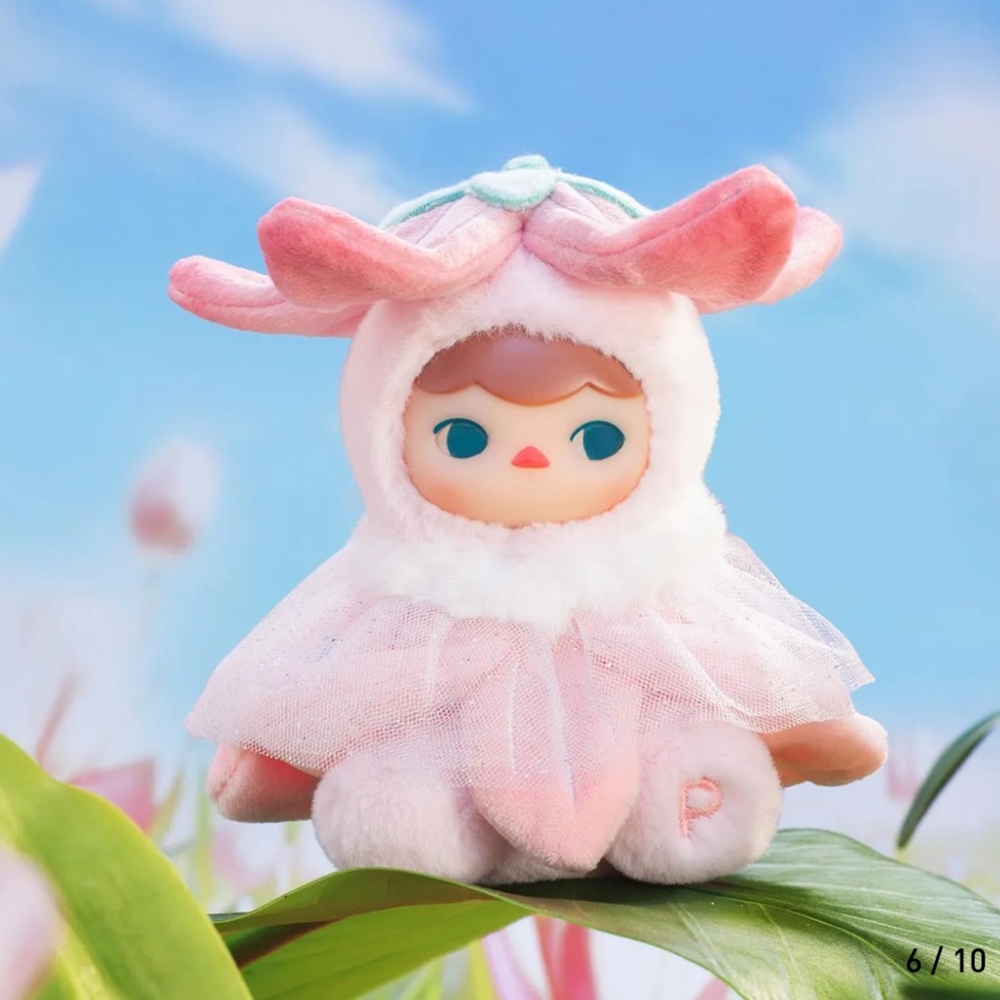 POPMART PUCKY FOREST PARTY FLOWER BABY